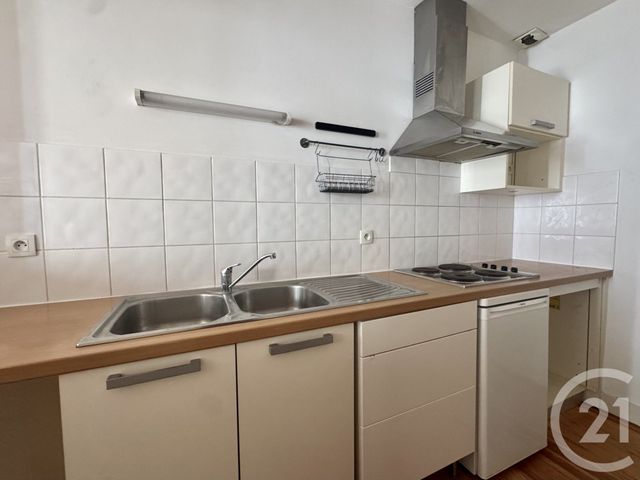 Appartement T3 à louer - 3 pièces - 68.77 m2 - BORDEAUX - 33 - AQUITAINE - Century 21 Etude Saint-Seurin