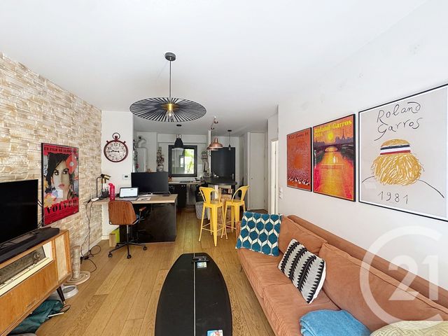 Appartement T2 à louer - 2 pièces - 47.07 m2 - BORDEAUX - 33 - AQUITAINE - Century 21 Etude Saint-Seurin