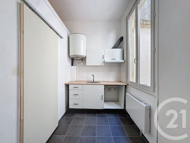 Appartement Studio à vendre - 1 pièce - 26.94 m2 - BORDEAUX - 33 - AQUITAINE - Century 21 Etude Saint-Seurin