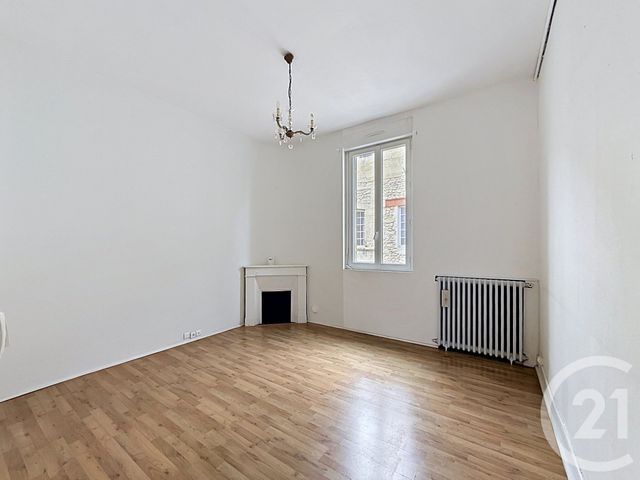 Appartement T3 à vendre - 3 pièces - 56.17 m2 - BORDEAUX - 33 - AQUITAINE - Century 21 Etude Saint-Seurin