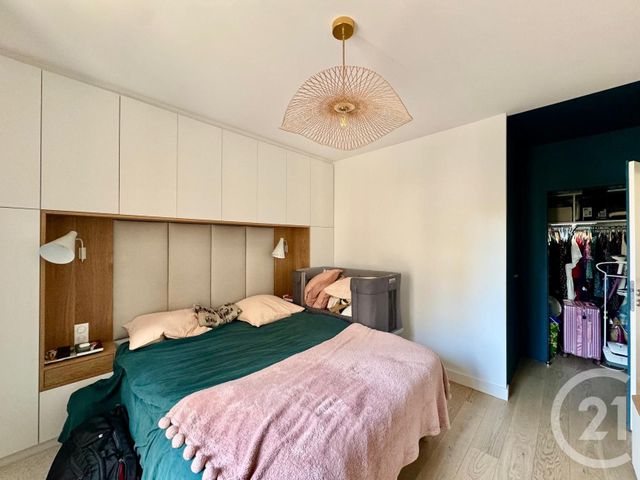 Appartement à louer - 3 pièces - 83.0 m2 - BORDEAUX - 33 - AQUITAINE - Century 21 Etude Saint-Seurin