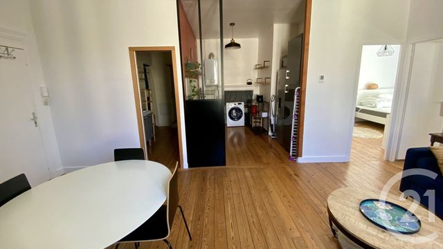 Appartement F3 à louer - 3 pièces - 61.0 m2 - BORDEAUX - 33 - AQUITAINE - Century 21 Etude Saint-Seurin