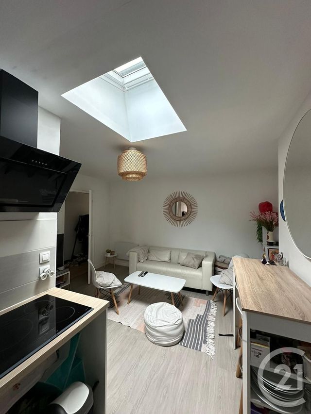 Appartement Chambre à louer - 4 pièces - 66.9 m2 - BORDEAUX - 33 - AQUITAINE - Century 21 Etude Saint-Seurin