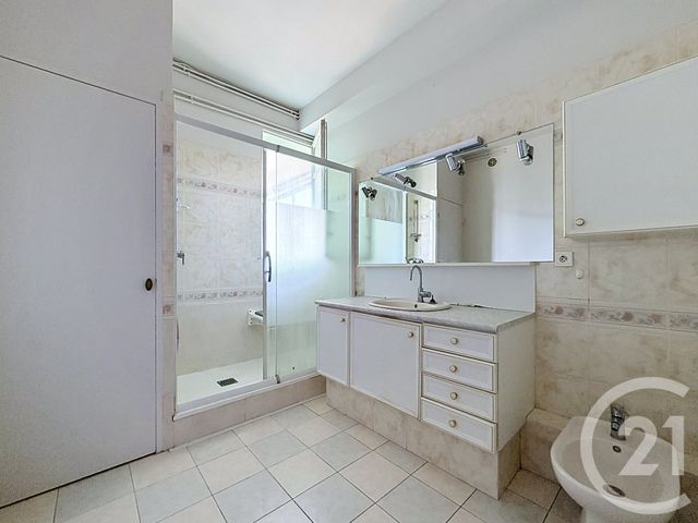 Appartement T5 à vendre - 5 pièces - 187.19 m2 - BORDEAUX - 33 - AQUITAINE - Century 21 Etude Saint-Seurin