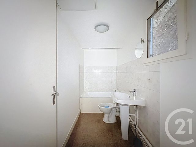 Appartement T2 à vendre - 2 pièces - 37.0 m2 - BORDEAUX - 33 - AQUITAINE - Century 21 Etude Saint-Seurin