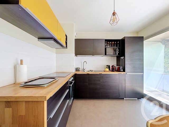 Appartement T2 à vendre - 2 pièces - 54.0 m2 - BORDEAUX - 33 - AQUITAINE - Century 21 Etude Saint-Seurin