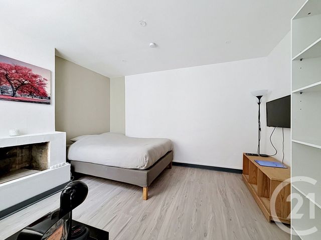 Appartement Studio à vendre - 1 pièce - 26.94 m2 - BORDEAUX - 33 - AQUITAINE - Century 21 Etude Saint-Seurin