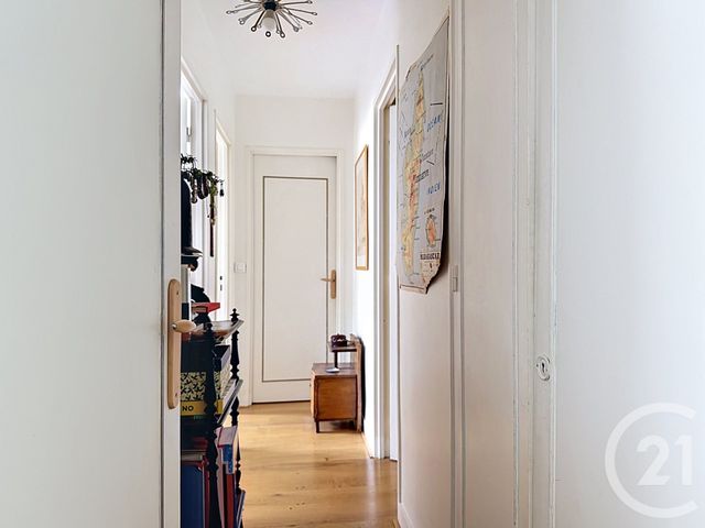 Appartement T3 à vendre - 3 pièces - 66.0 m2 - BORDEAUX - 33 - AQUITAINE - Century 21 Etude Saint-Seurin