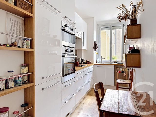 Appartement T3 à vendre - 3 pièces - 66.0 m2 - BORDEAUX - 33 - AQUITAINE - Century 21 Etude Saint-Seurin