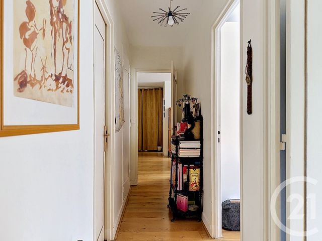 Appartement T3 à vendre - 3 pièces - 66.0 m2 - BORDEAUX - 33 - AQUITAINE - Century 21 Etude Saint-Seurin