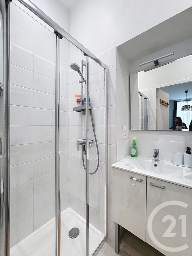 Appartement Studio à louer - 1 pièce - 20.0 m2 - BORDEAUX - 33 - AQUITAINE - Century 21 Etude Saint-Seurin