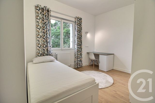 Appartement à louer - 4 pièces - 67.56 m2 - PESSAC - 33 - AQUITAINE - Century 21 Etude Saint-Seurin