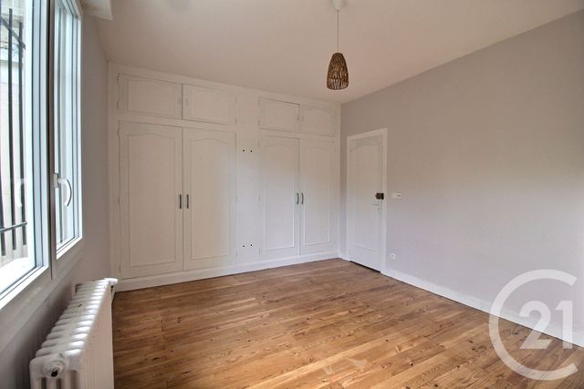 maison à louer - 3 pièces - 85.0 m2 - PESSAC - 33 - AQUITAINE - Century 21 Etude Saint-Seurin