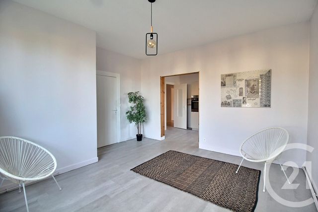 maison à louer - 3 pièces - 85.0 m2 - PESSAC - 33 - AQUITAINE - Century 21 Etude Saint-Seurin