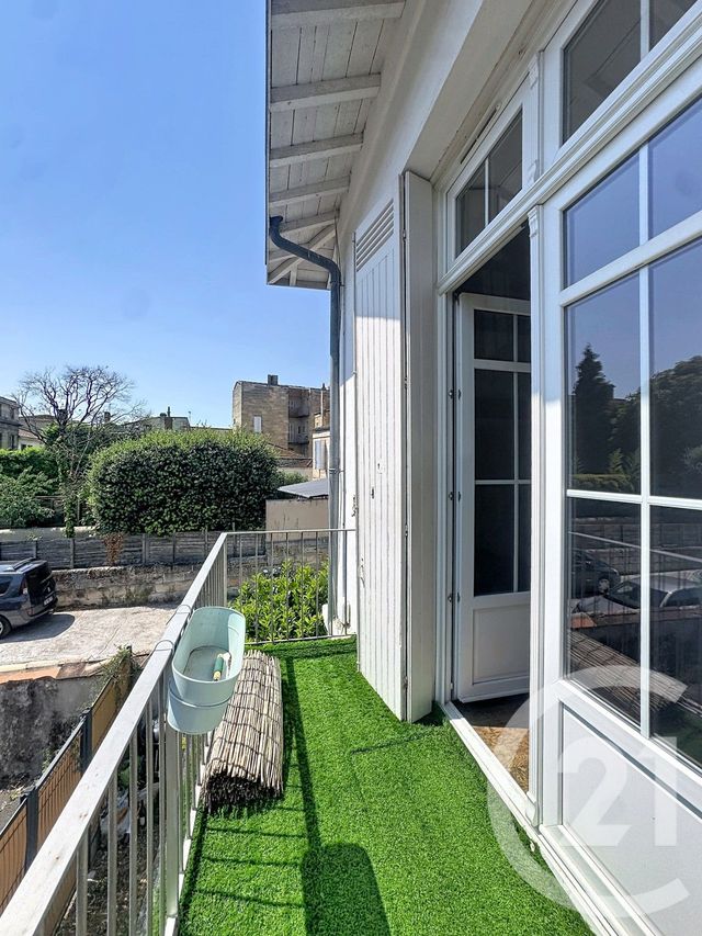 Appartement T2 à louer - 2 pièces - 58.62 m2 - BORDEAUX - 33 - AQUITAINE - Century 21 Etude Saint-Seurin