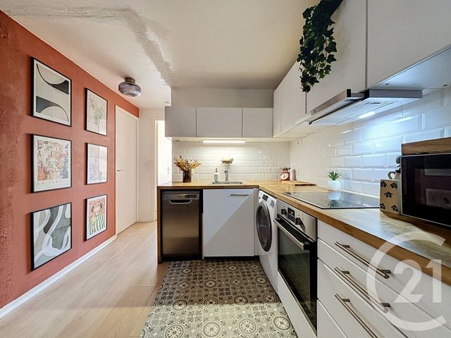 Appartement T2 à vendre - 2 pièces - 41.34 m2 - BORDEAUX - 33 - AQUITAINE - Century 21 Etude Saint-Seurin