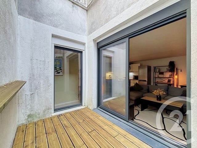 Appartement T2 à vendre - 2 pièces - 41.34 m2 - BORDEAUX - 33 - AQUITAINE - Century 21 Etude Saint-Seurin