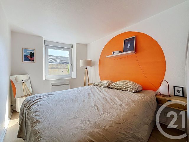 Appartement T2 à vendre - 2 pièces - 41.34 m2 - BORDEAUX - 33 - AQUITAINE - Century 21 Etude Saint-Seurin