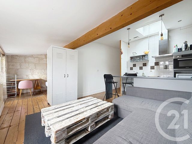 Appartement F1 à louer - 1 pièce - 35.41 m2 - BORDEAUX - 33 - AQUITAINE - Century 21 Etude Saint-Seurin