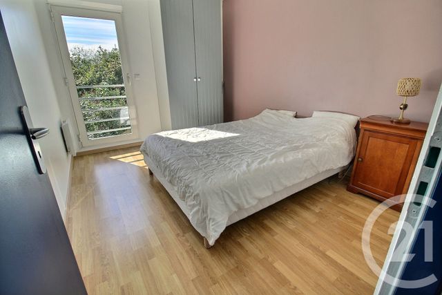 Appartement F3 à louer - 3 pièces - 60.0 m2 - BORDEAUX - 33 - AQUITAINE - Century 21 Etude Saint-Seurin