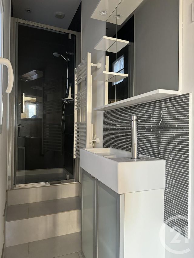 Appartement F4 à louer - 4 pièces - 84.05 m2 - BORDEAUX - 33 - AQUITAINE - Century 21 Etude Saint-Seurin