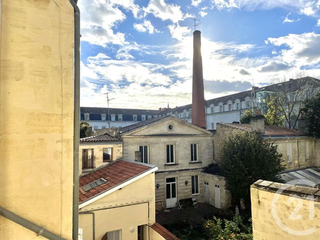 Appartement F4 à louer - 4 pièces - 84.05 m2 - BORDEAUX - 33 - AQUITAINE - Century 21 Etude Saint-Seurin