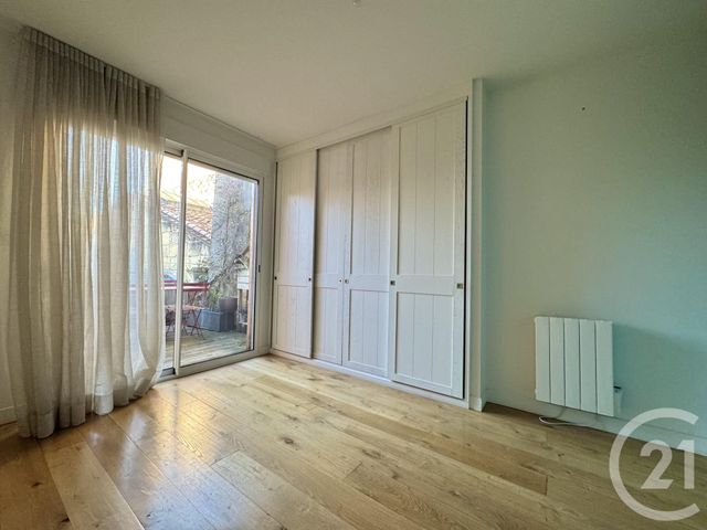 Appartement F4 à louer - 4 pièces - 84.05 m2 - BORDEAUX - 33 - AQUITAINE - Century 21 Etude Saint-Seurin