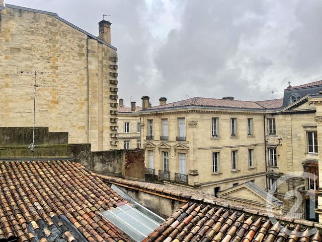 Appartement T4 à louer - 4 pièces - 95.45 m2 - BORDEAUX - 33 - AQUITAINE - Century 21 Etude Saint-Seurin