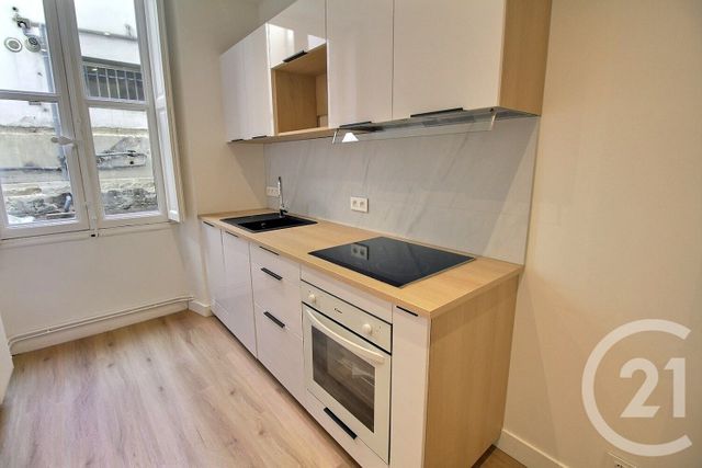 Appartement à louer - 3 pièces - 78.0 m2 - BORDEAUX - 33 - AQUITAINE - Century 21 Etude Saint-Seurin