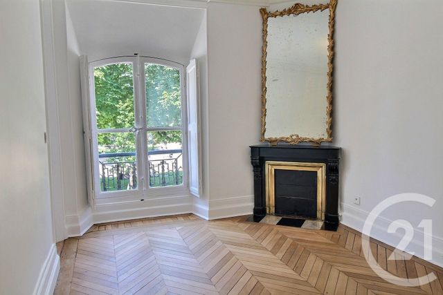 Appartement à louer - 3 pièces - 78.0 m2 - BORDEAUX - 33 - AQUITAINE - Century 21 Etude Saint-Seurin