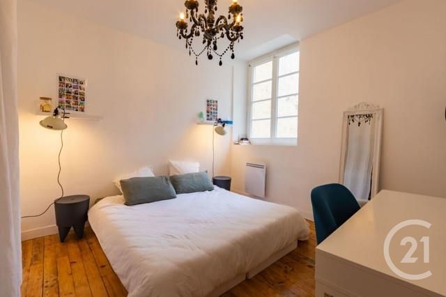 Appartement F3 à louer - 3 pièces - 58.51 m2 - BORDEAUX - 33 - AQUITAINE - Century 21 Etude Saint-Seurin