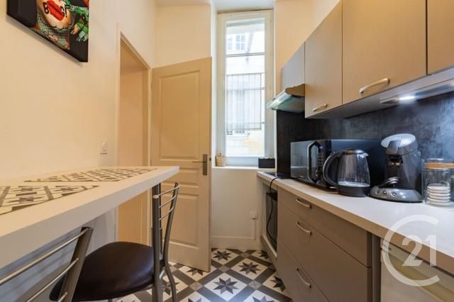Appartement F3 à louer - 3 pièces - 58.51 m2 - BORDEAUX - 33 - AQUITAINE - Century 21 Etude Saint-Seurin