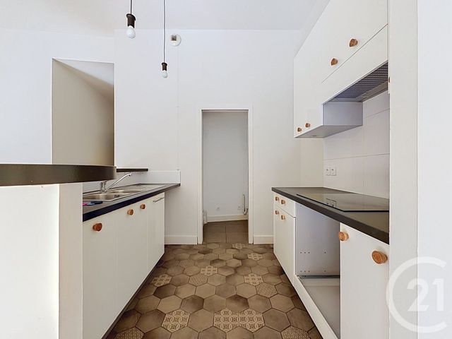 Appartement T3 à louer - 3 pièces - 89.0 m2 - BORDEAUX - 33 - AQUITAINE - Century 21 Etude Saint-Seurin