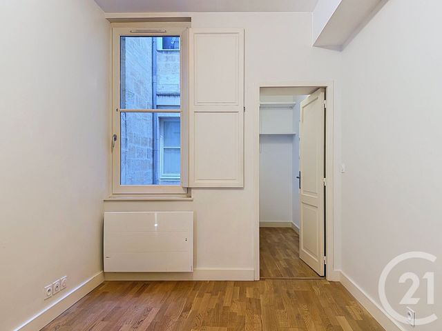 Appartement T3 à louer - 3 pièces - 89.0 m2 - BORDEAUX - 33 - AQUITAINE - Century 21 Etude Saint-Seurin