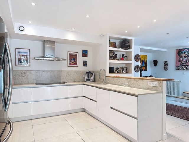 maison à vendre - 6 pièces - 169.13 m2 - BORDEAUX - 33 - AQUITAINE - Century 21 Etude Saint-Seurin