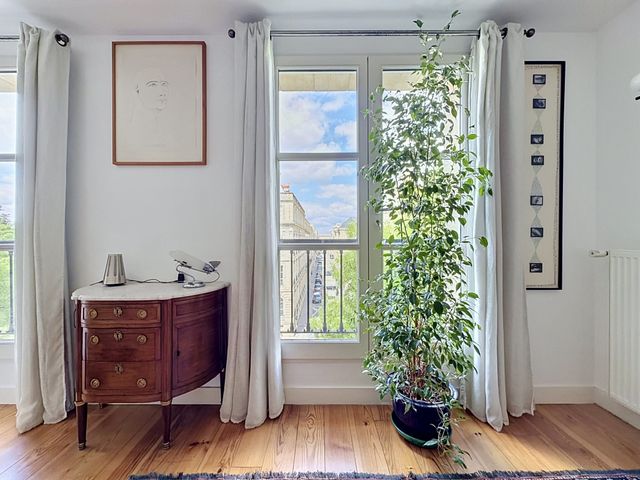 Appartement à louer - 5 pièces - 170.0 m2 - BORDEAUX - 33 - AQUITAINE - Century 21 Etude Saint-Seurin