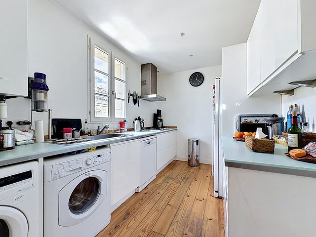 Appartement à louer - 5 pièces - 170.0 m2 - BORDEAUX - 33 - AQUITAINE - Century 21 Etude Saint-Seurin