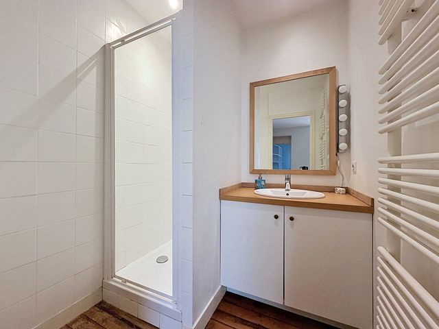 Appartement T4 à louer - 4 pièces - 104.0 m2 - BORDEAUX - 33 - AQUITAINE - Century 21 Etude Saint-Seurin