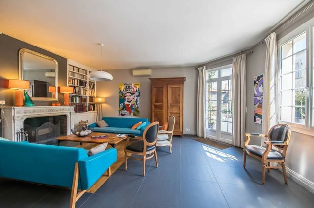 maison à vendre - 8 pièces - 256.0 m2 - BORDEAUX - 33 - AQUITAINE - Century 21 Etude Saint-Seurin