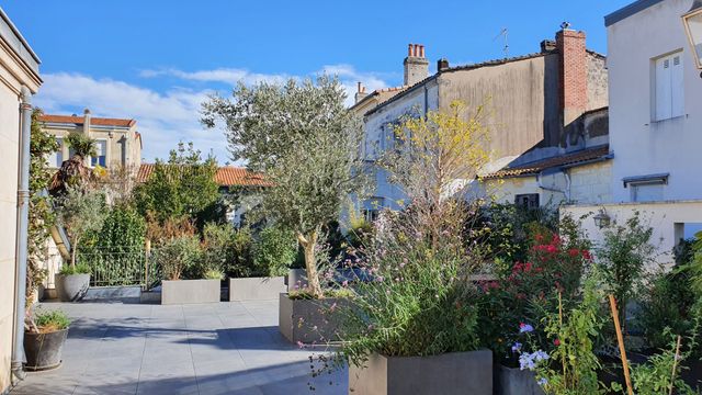 maison à vendre - 8 pièces - 256.0 m2 - BORDEAUX - 33 - AQUITAINE - Century 21 Etude Saint-Seurin